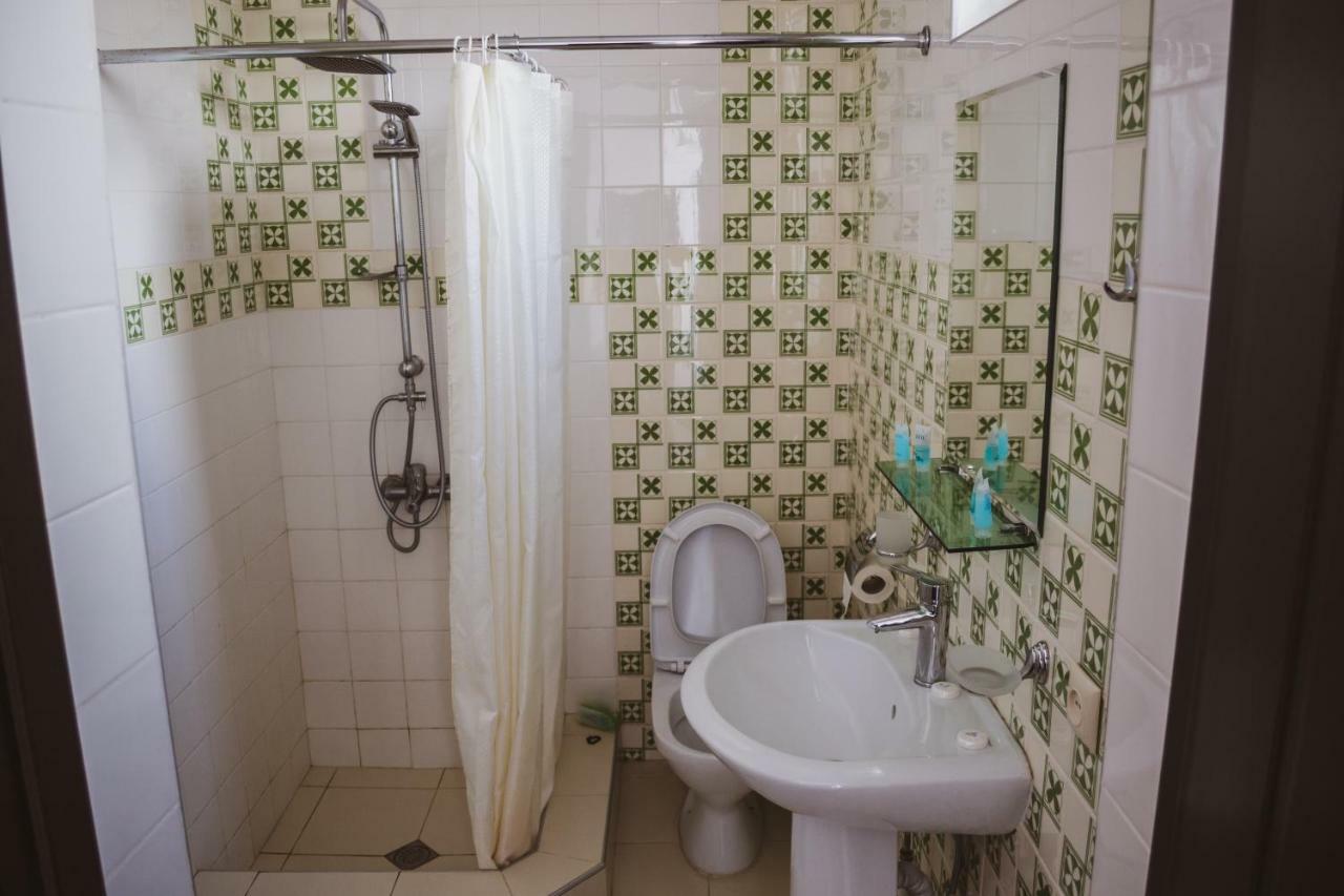 Guest House Kavtarashvili 38 Казбеги Екстериор снимка